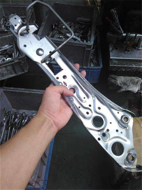 全自動鉚釘機零件圖