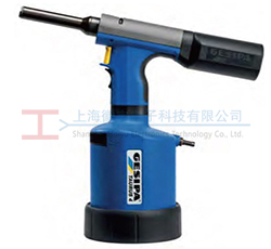 TAURUS 4 SRB 環槽鉚釘槍展示圖